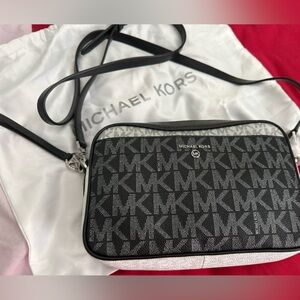 Michael Kors Black, White and silver, Crossbody Bag